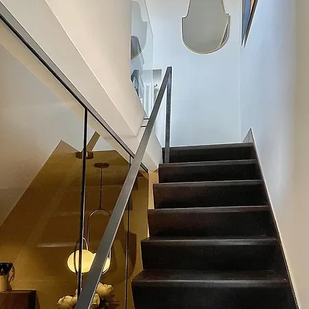 Apartment Design With Amazing View Over