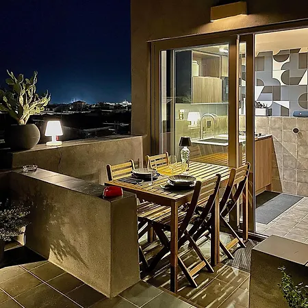 Design With Amazing View Over 公寓 卡塔尼亚