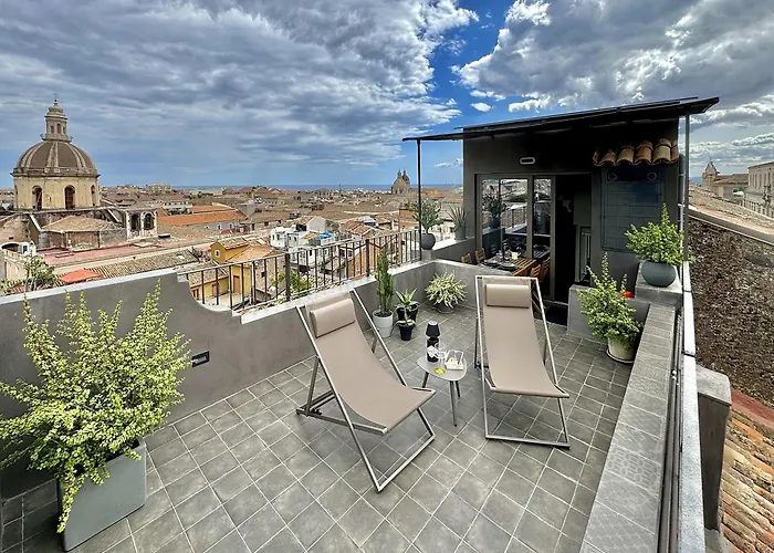 Design With Amazing View Over * Catánia