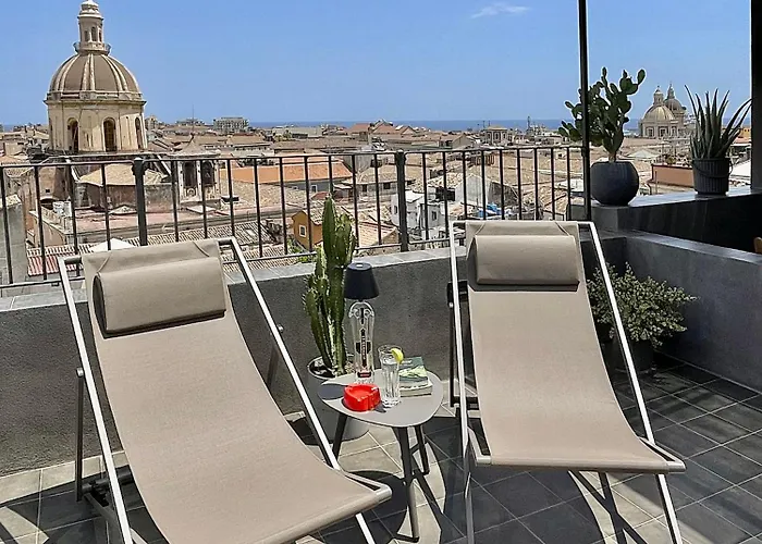Design With Amazing View Over * Catánia